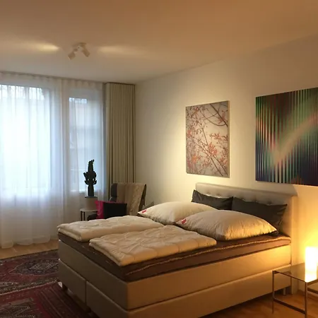 Huge Loft In Heart Of Апартаменты